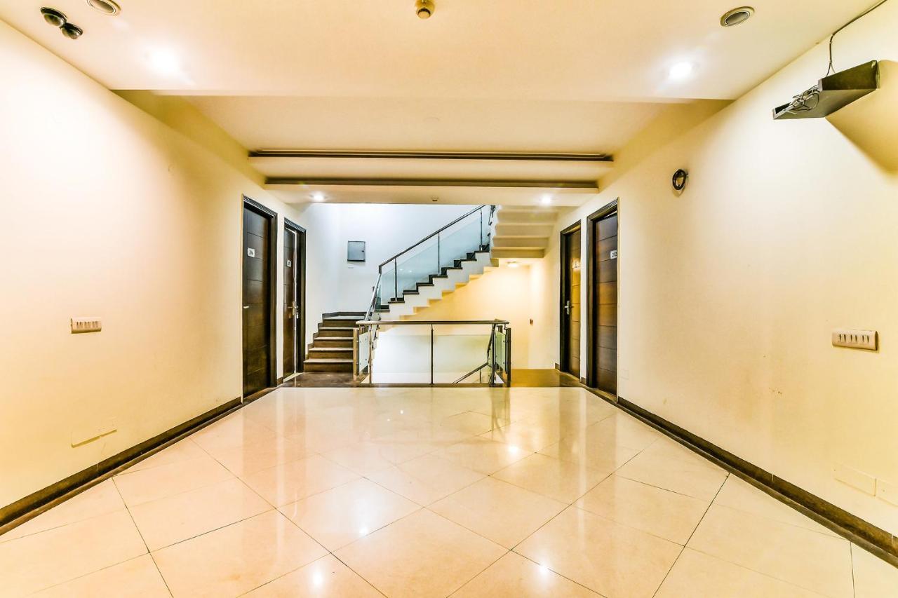 Fabhotel Oasis Dlf Phase 3 Gurgaon Eksteriør bilde
